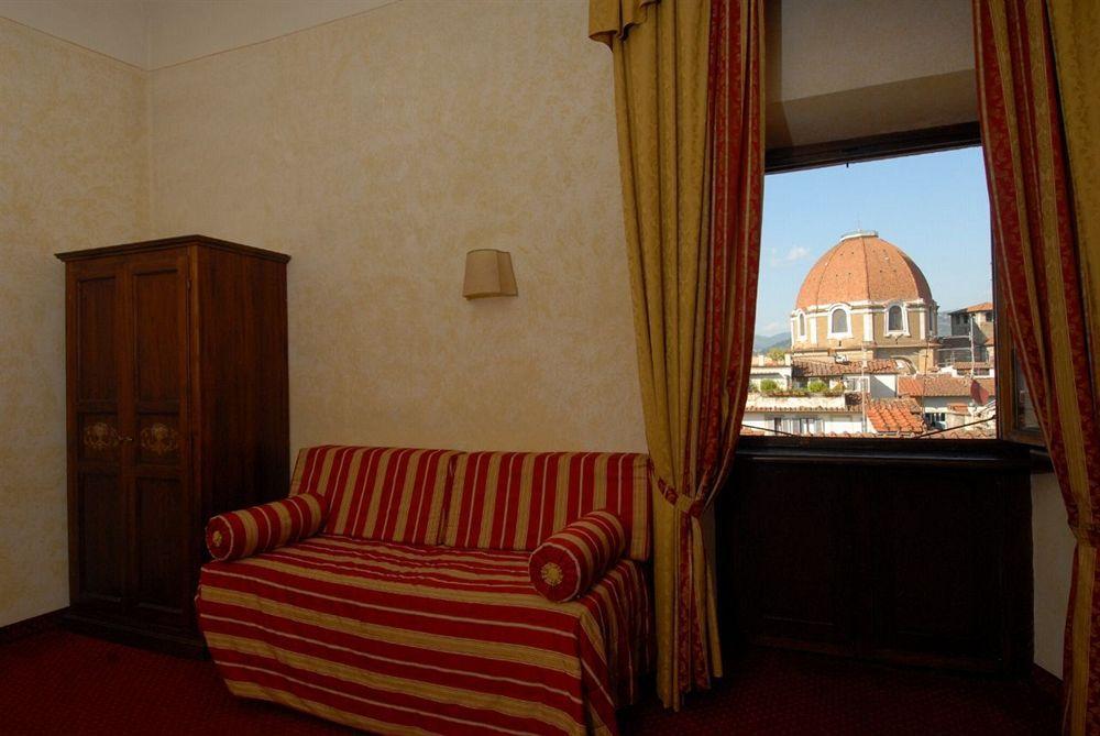 Hotel Paris Рим Екстер'єр фото