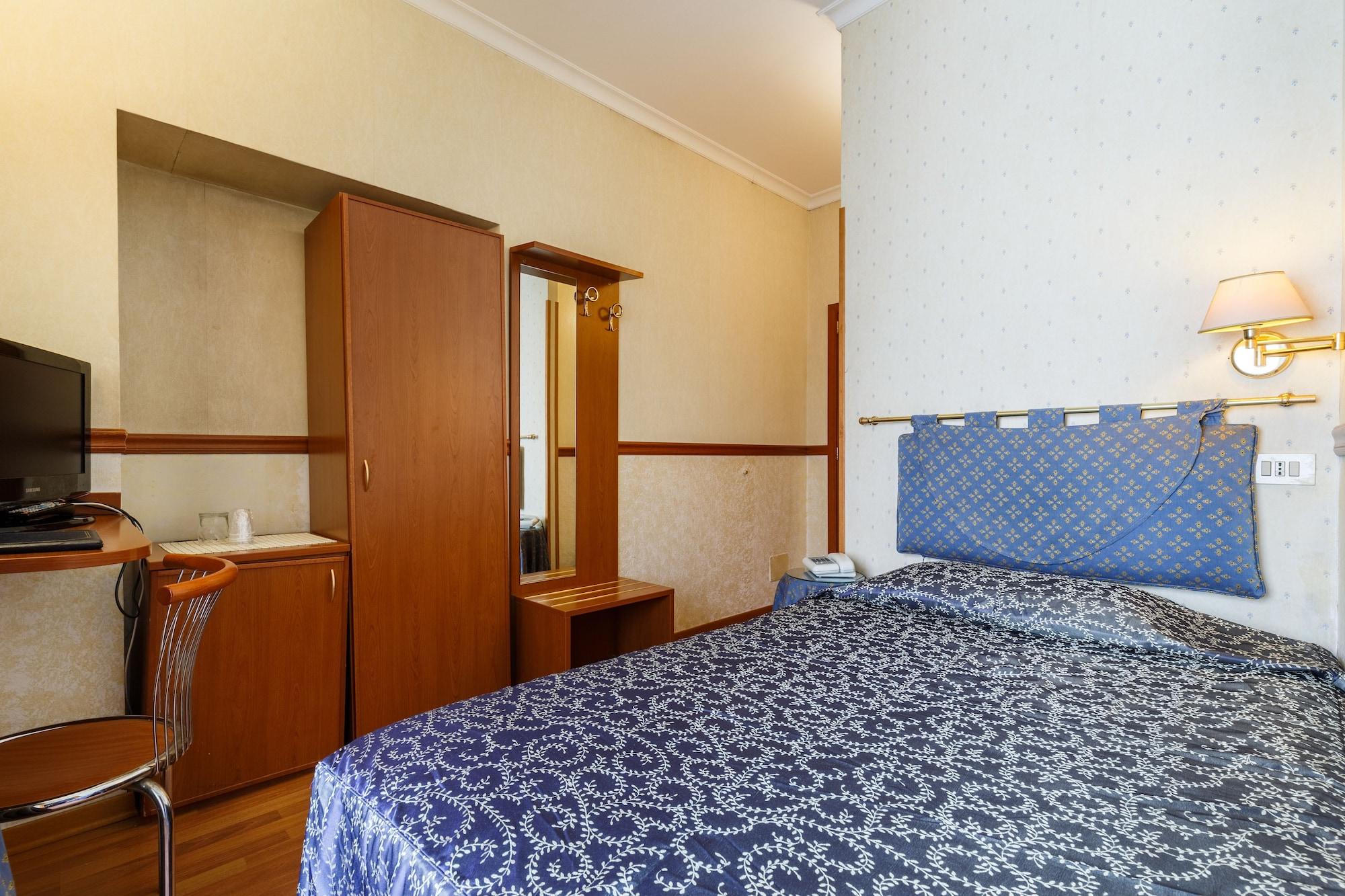 Hotel Paris Рим Екстер'єр фото