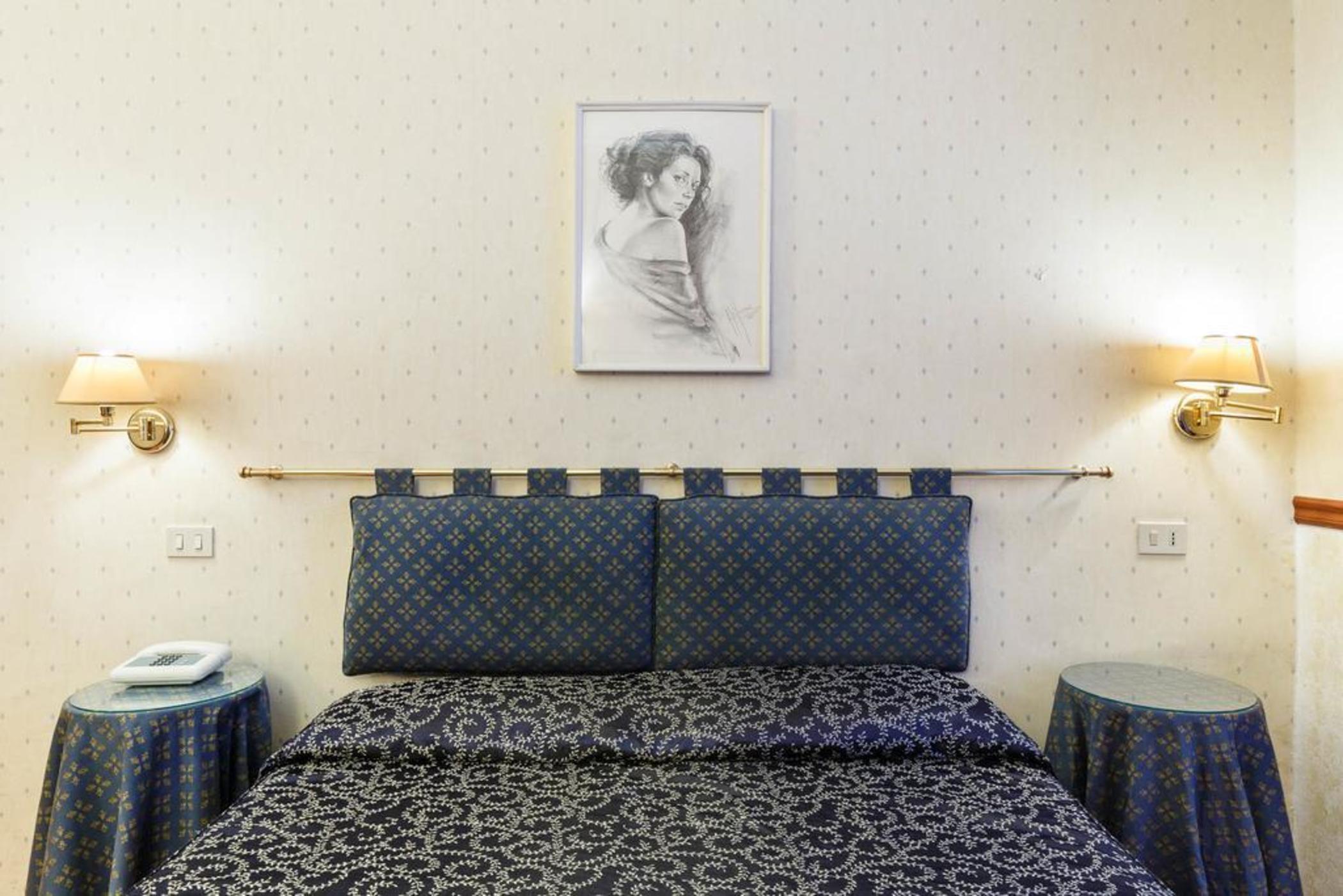 Hotel Paris Рим Екстер'єр фото