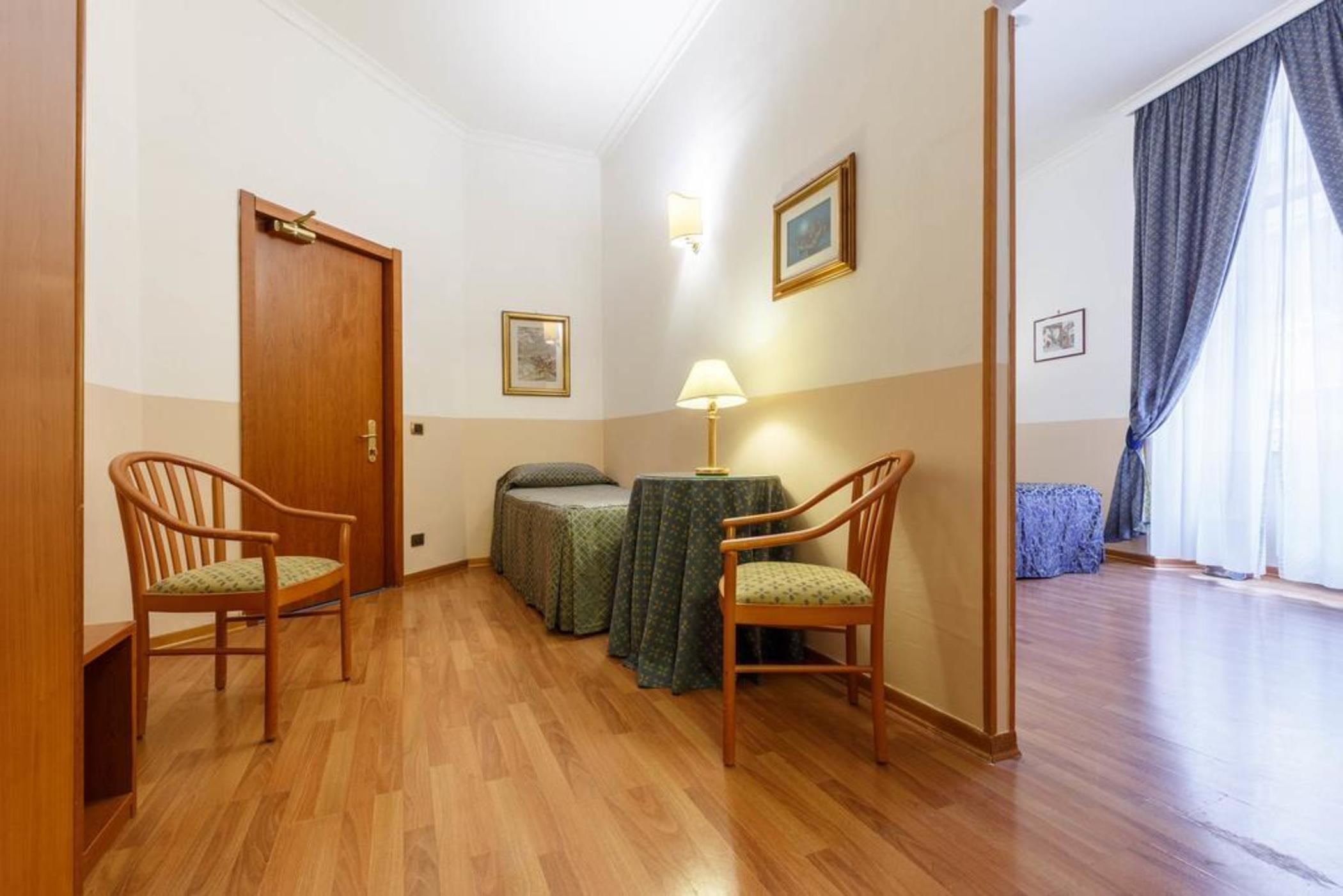 Hotel Paris Рим Екстер'єр фото